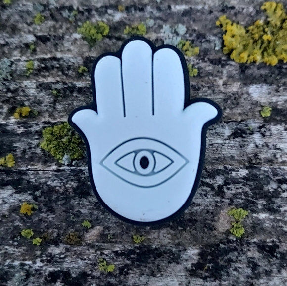 Lot/Set Croc Charms/Jibbitz Hamsa Hand, Evil Eye, Yin Yang Bundle BRAND NEW - Picture 3 of 10